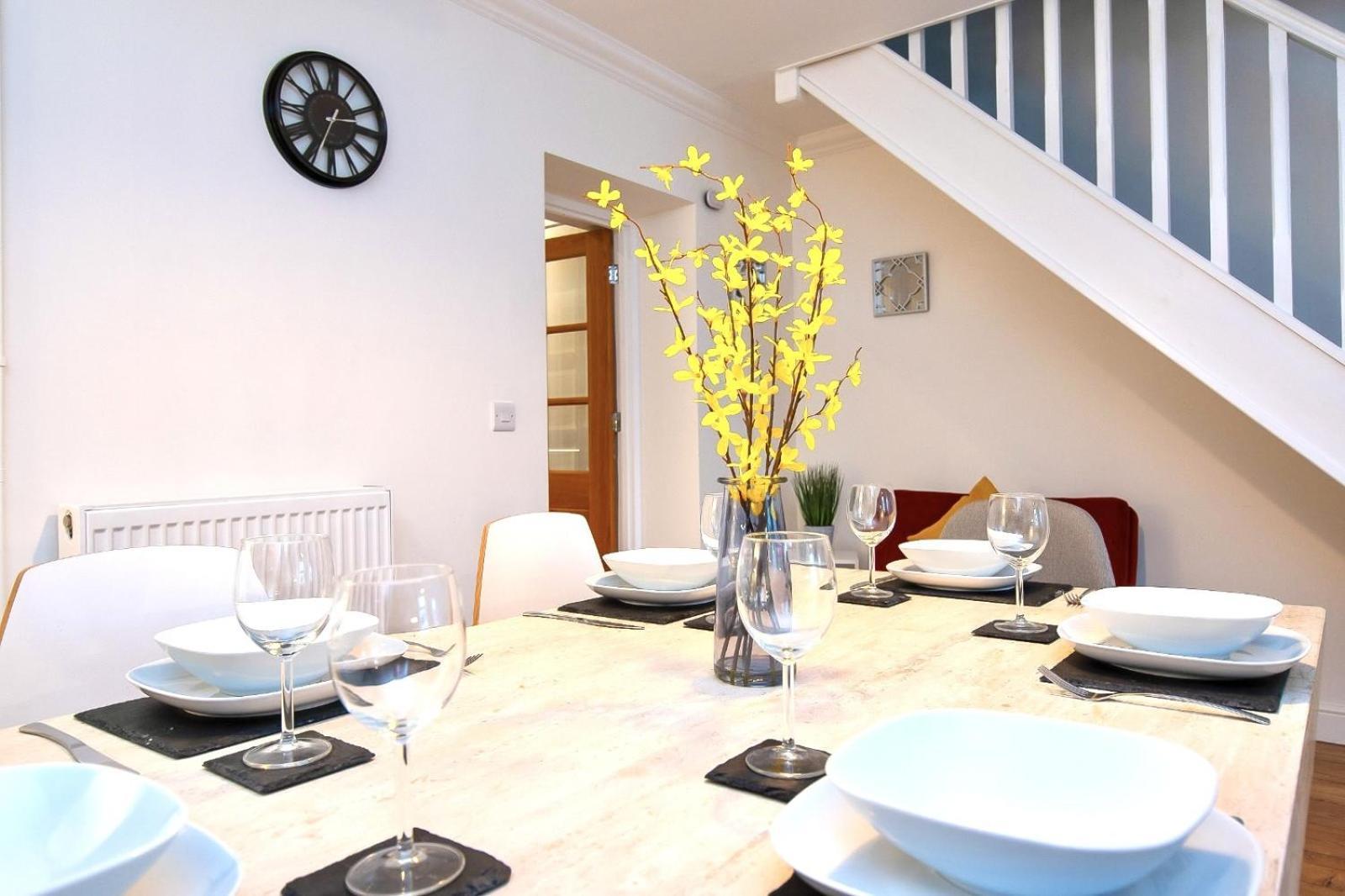 Casa One Hundred - A Beautiful 4 Bed House On The Beach Front Swansea Eksteriør billede
